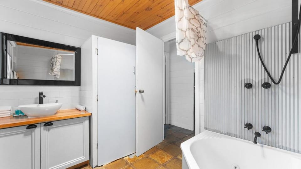 Shower, Bathroom, Bath