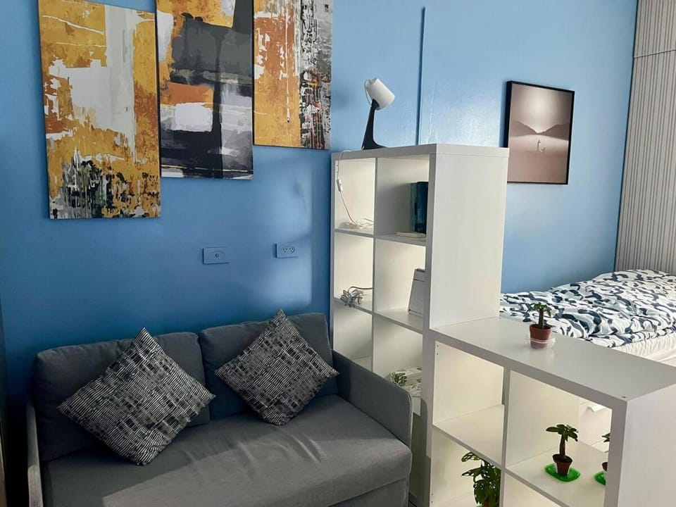 Condo Near World Trade, Star City and PICC - Amazing Breeze Apartment in Pasay