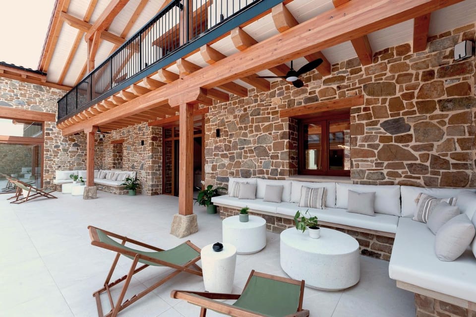 Property building, Patio, Day, View (from property/room), Balcony/Terrace