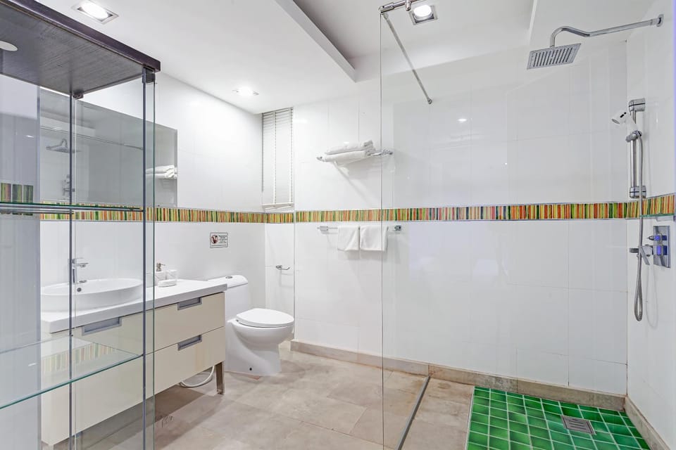 Shower, Toilet, Bathroom, bidet
