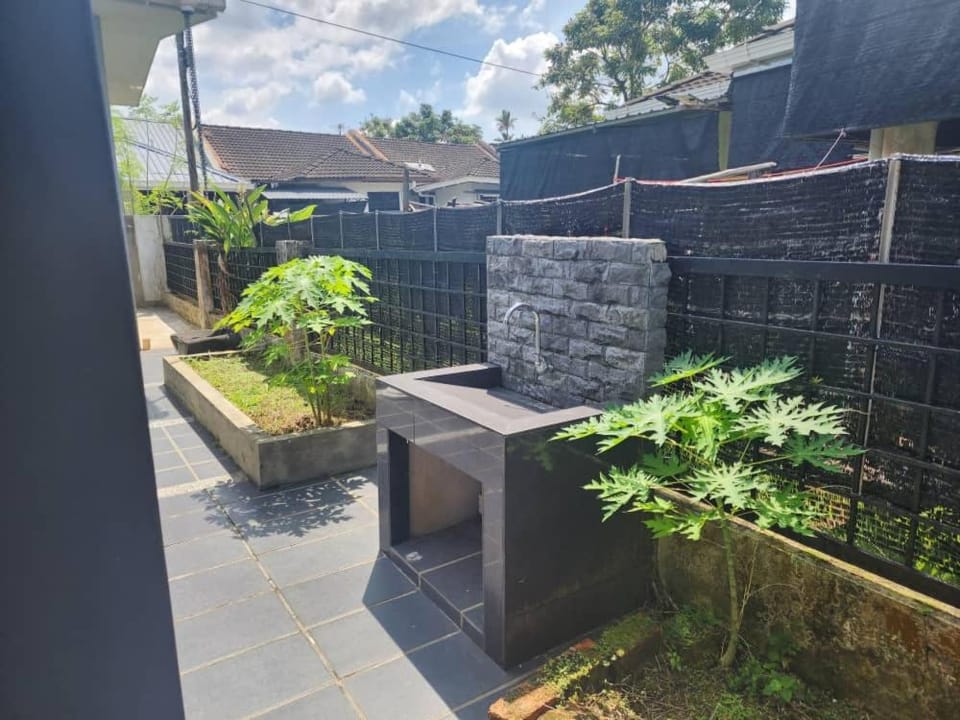 Garden, Garden view
