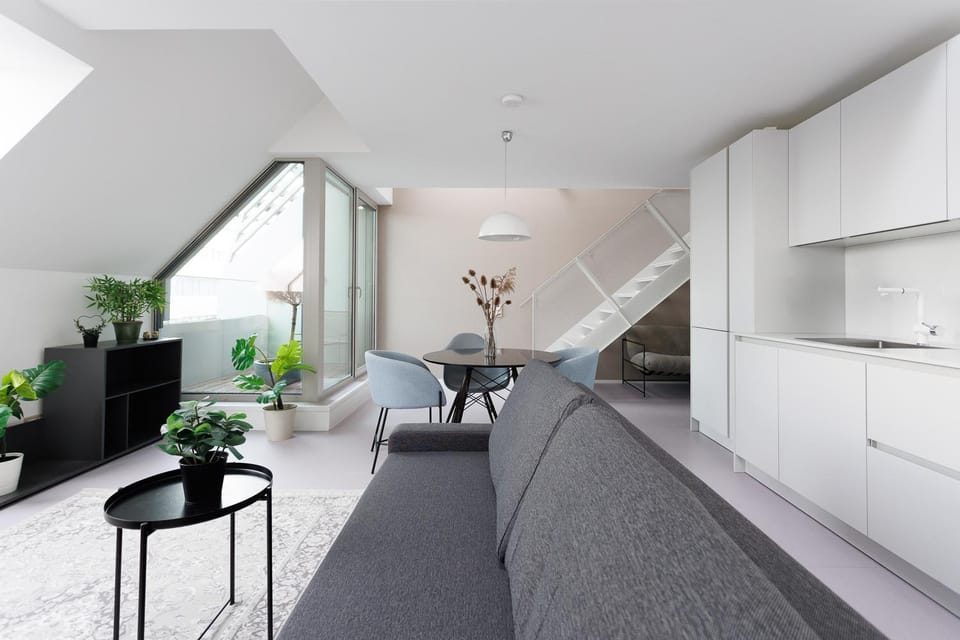 Julius 23 - Cozy Stay Only 5 Mins to City Center Apartment in Vienna