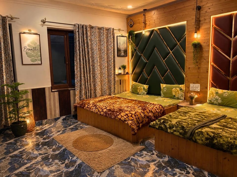 Lake side stays Bed and Breakfast in India