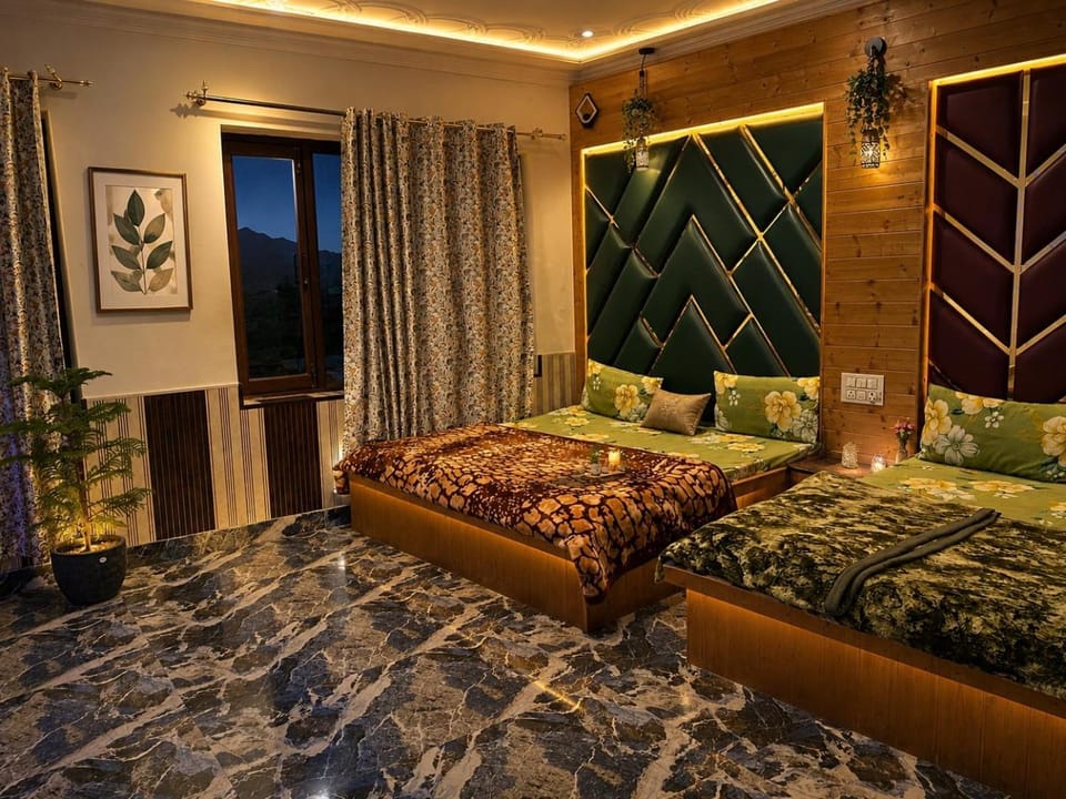 Lake side stays Bed and Breakfast in India