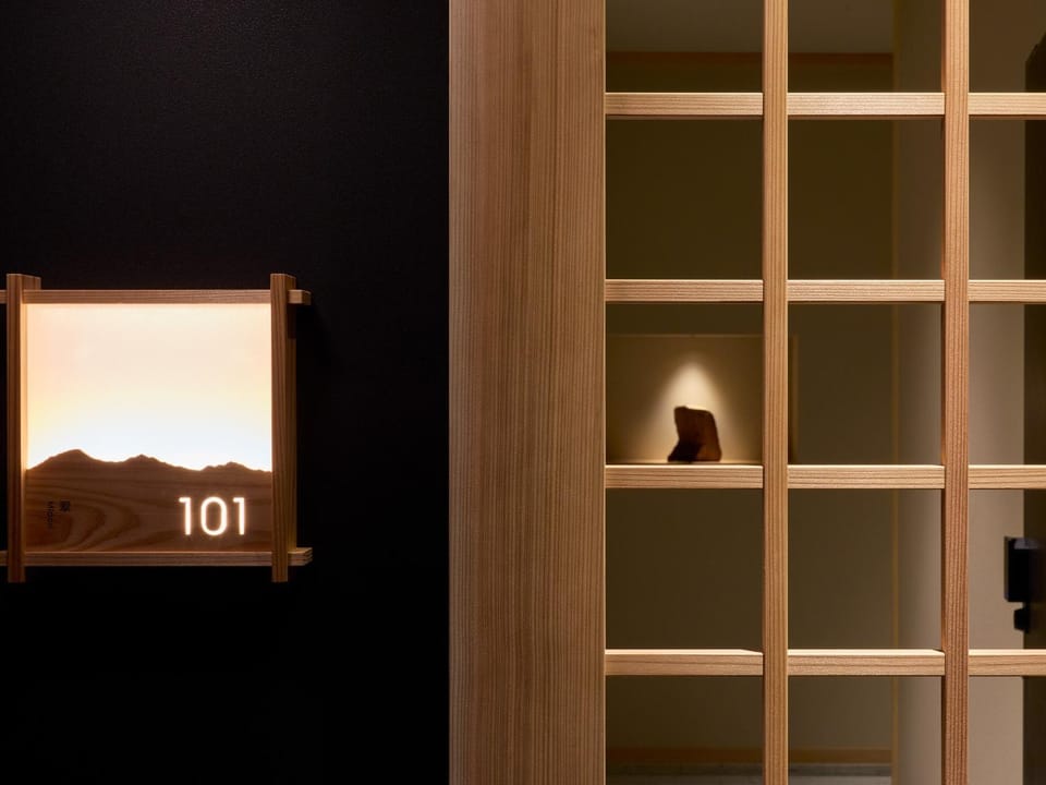 Property logo or sign, Photo of the whole room