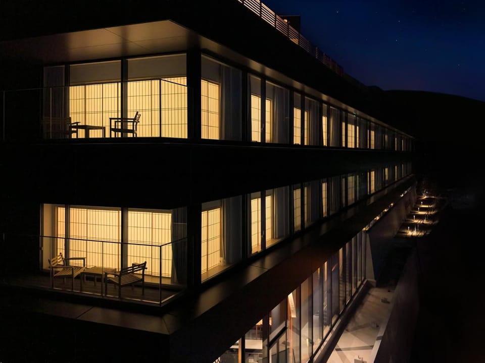 Property building, Night, Balcony/Terrace
