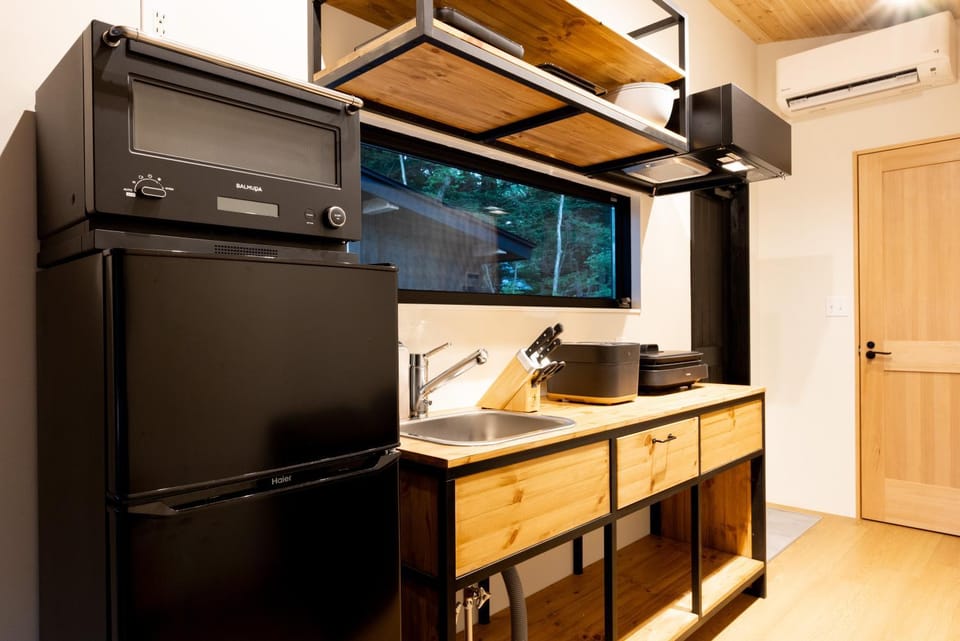 microwave, kitchen, kitchen
