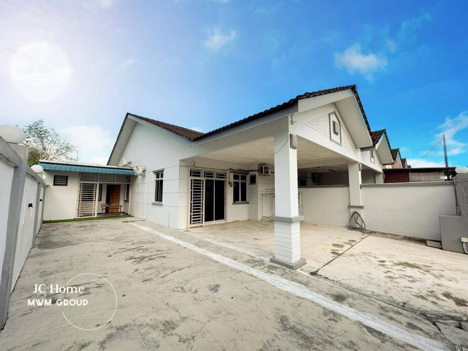 Property building, Balcony/Terrace