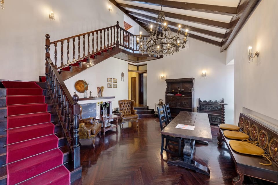 Property building, Living room