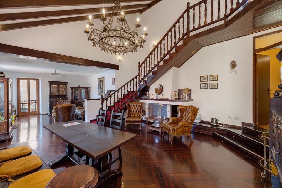 Property building, Living room