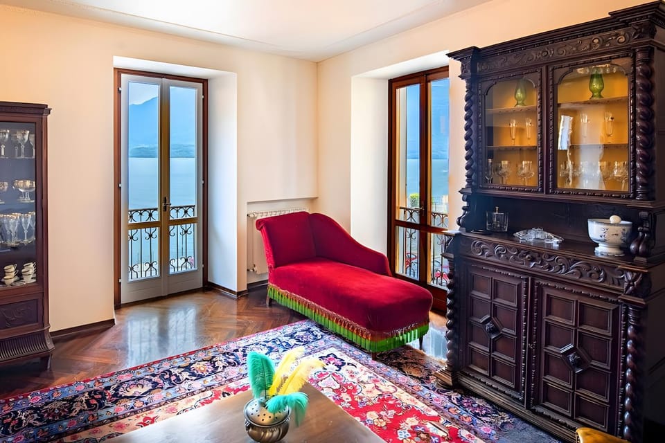 Property building, Living room