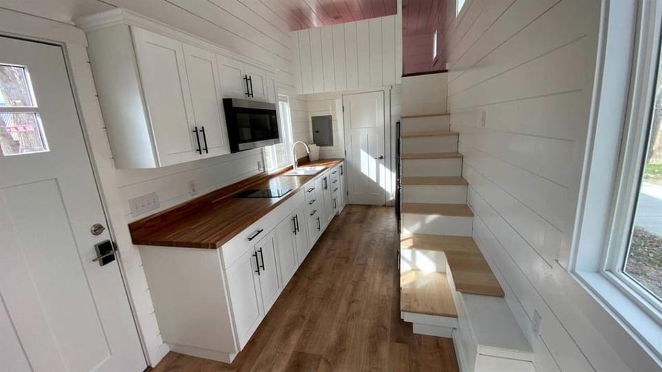 Peaceful Tiny house on a Real Ranch with Mountain Views near Tetonia, Idaho House in Idaho
