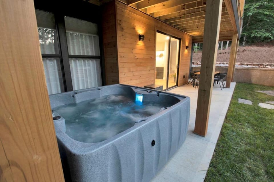 Hot Tub