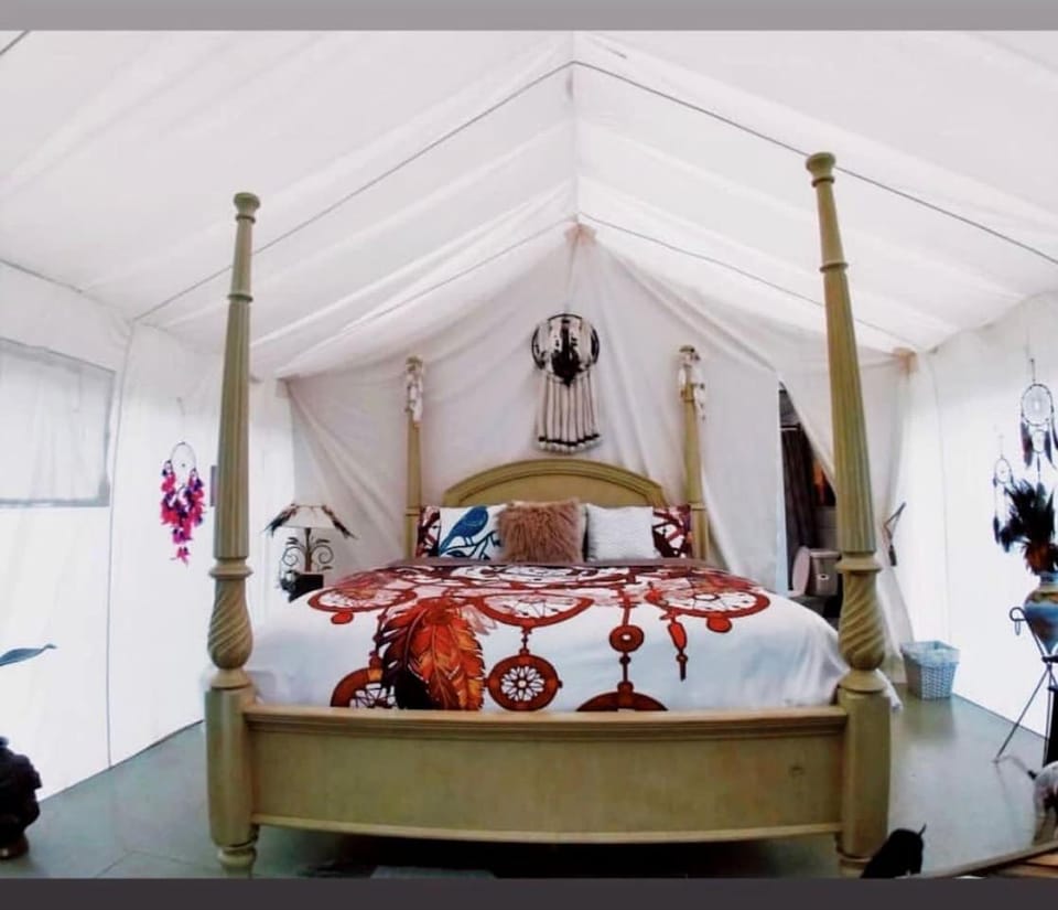Luxury Safari Tent in Irwin, Idaho near Palisades Lake and Jackson Hole Luxury tent in Idaho