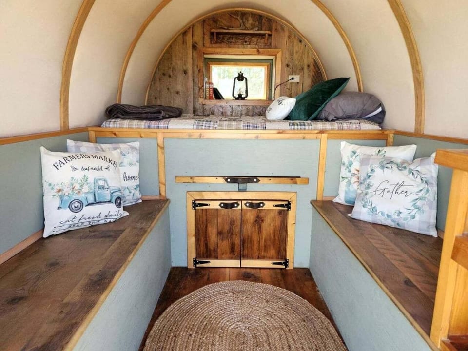 Rustic Sheep Wagon Glamping Retreat with Cowboy Ranch Views near Grand Tetons in Tetonia, Idaho House in Idaho