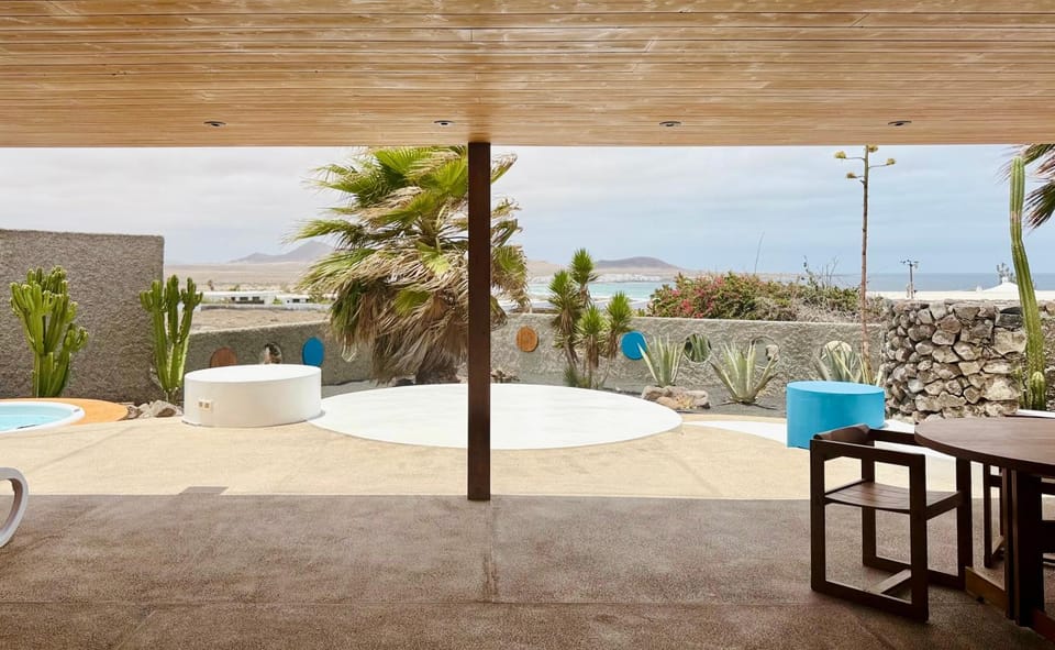 Day, Natural landscape, View (from property/room), Balcony/Terrace, Beach, Sea view, Sea view