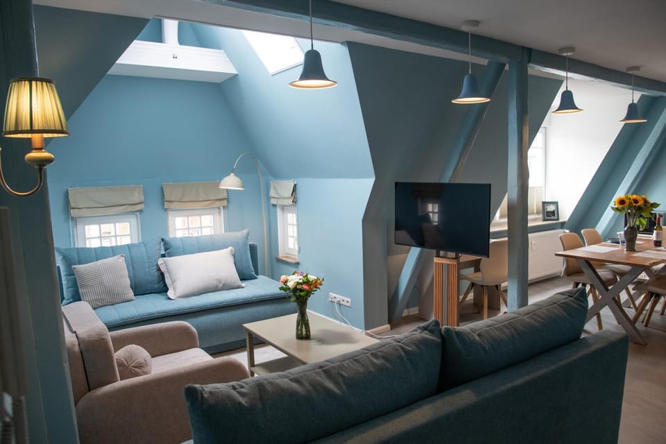 TV and multimedia, Living room, Photo of the whole room, Seating area