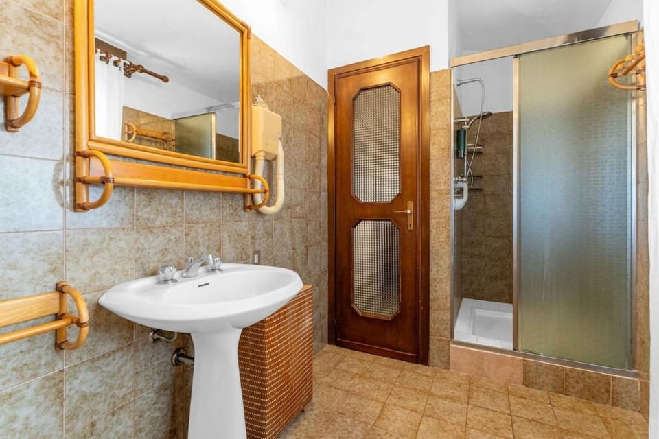 Unipol Forum- Concerts e Olympics- Villa Betulla Villa in Milan