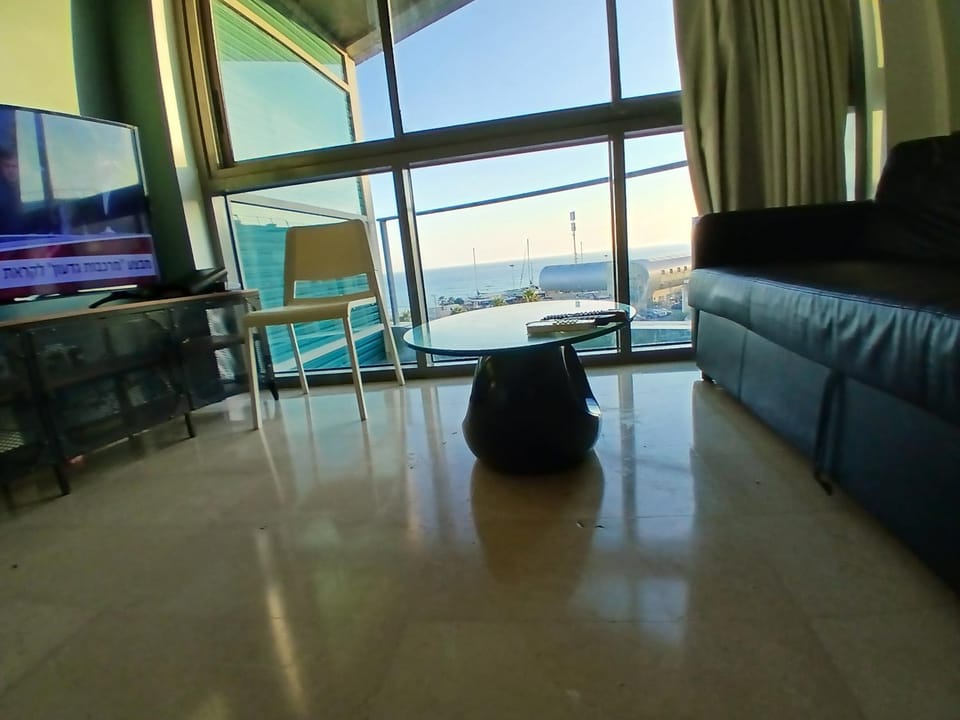 מלון אוקיינוס במרינה שני חדרי שינה Hotel in Herzliya