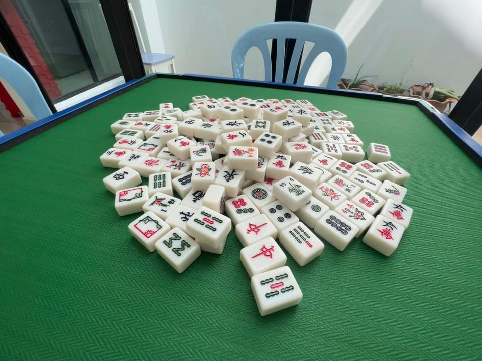 Pelangi party corner house 6bed6bathroom 20 pax House in Johor Bahru