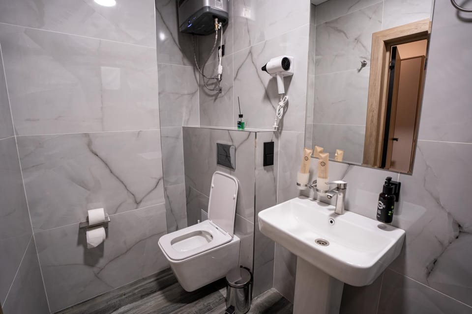 Toilet, Bathroom