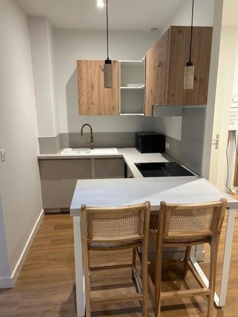 Kitchen or kitchenette, stove