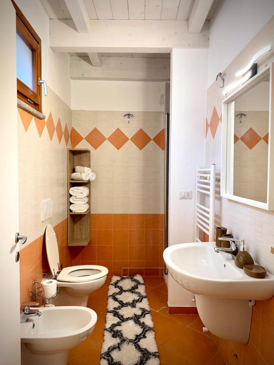 Shower, Toilet, Bathroom, bidet
