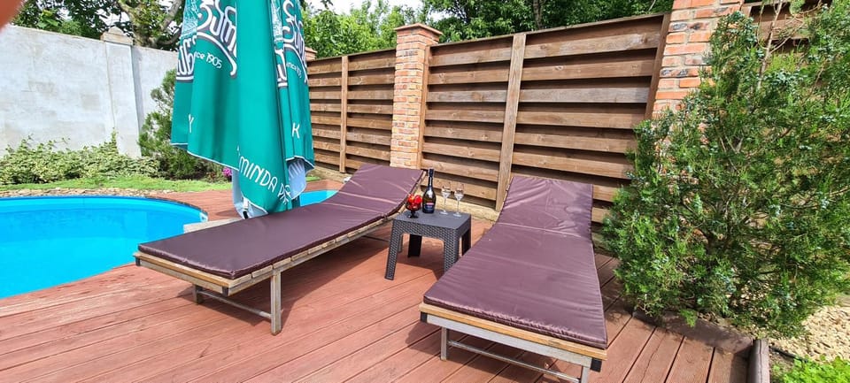 sunbed