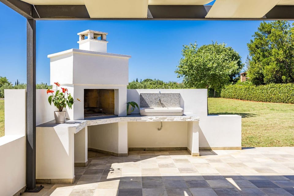 Patio, Day, BBQ facilities, Garden, View (from property/room), Balcony/Terrace, Seating area, Garden view