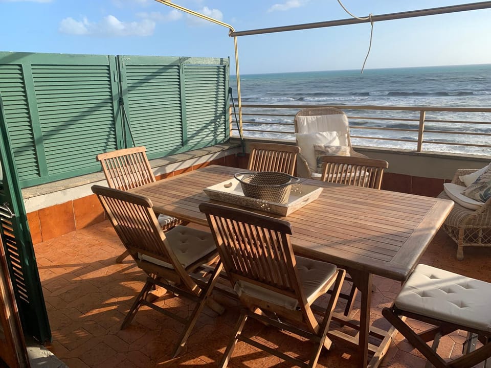 View (from property/room), Balcony/Terrace, Balcony/Terrace, Sea view