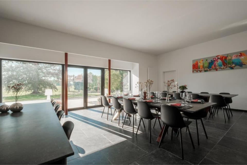 Château d'Ouffet Gite 30 personnes avec piscine et sauna House in Wallonia, Belgium