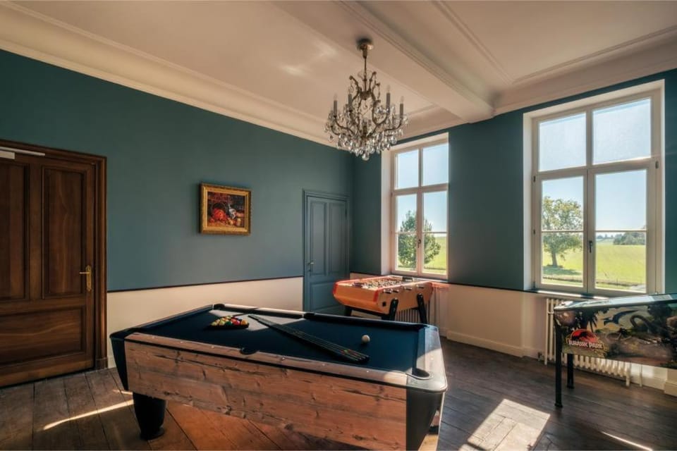 Château d'Ouffet Gite 30 personnes avec piscine et sauna House in Wallonia, Belgium