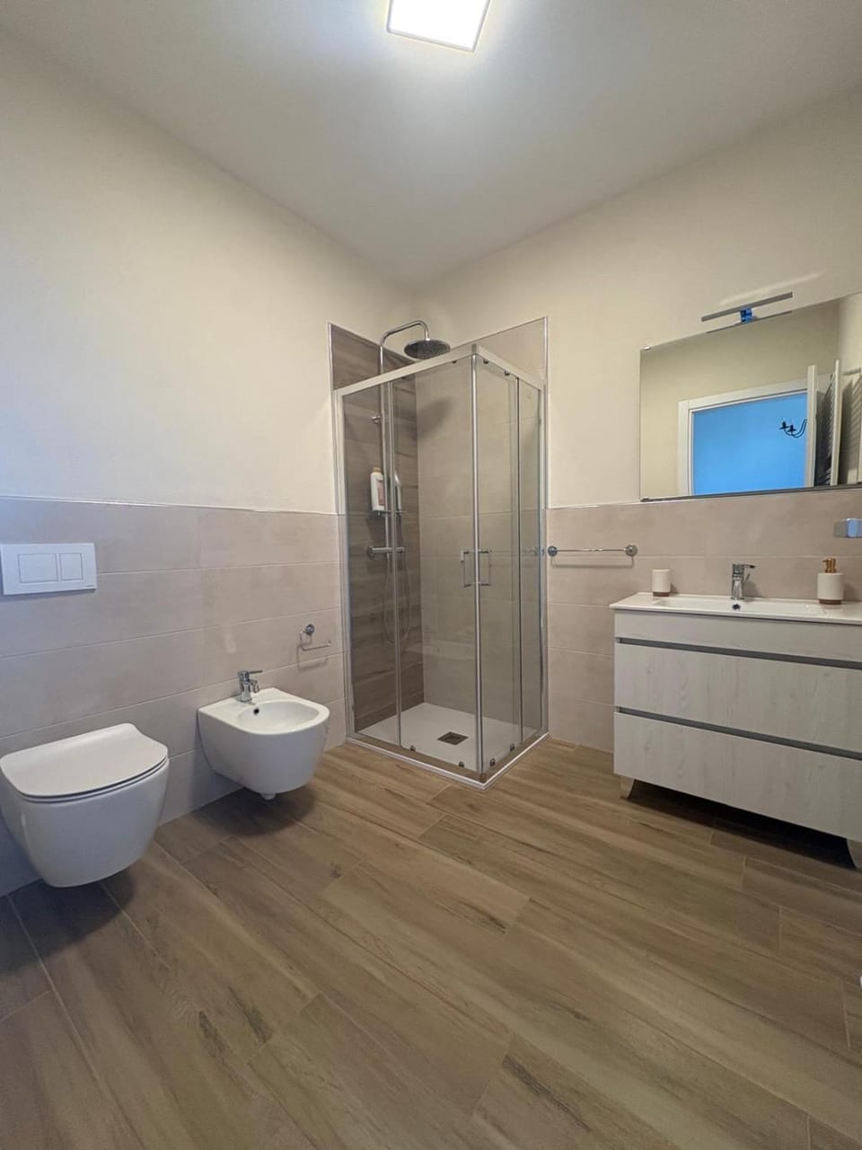 Tramonto sul Viso "Dormire ai piedi del Monviso vicino a Saluzzo" Bed and Breakfast in Liguria