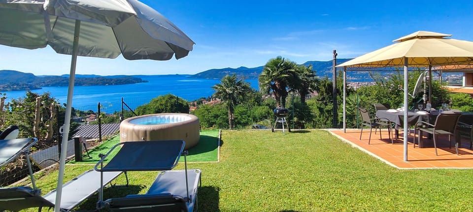 Garden, Garden view, Lake view