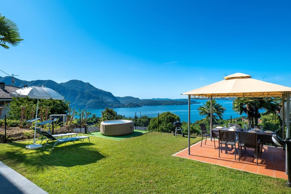 Patio, Garden, Dining area, Lake view