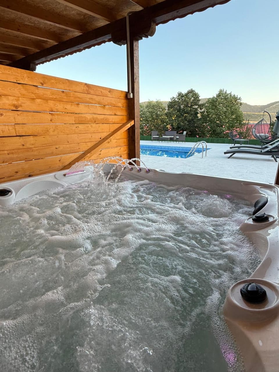 Natural landscape, Hot Tub, Pool view
