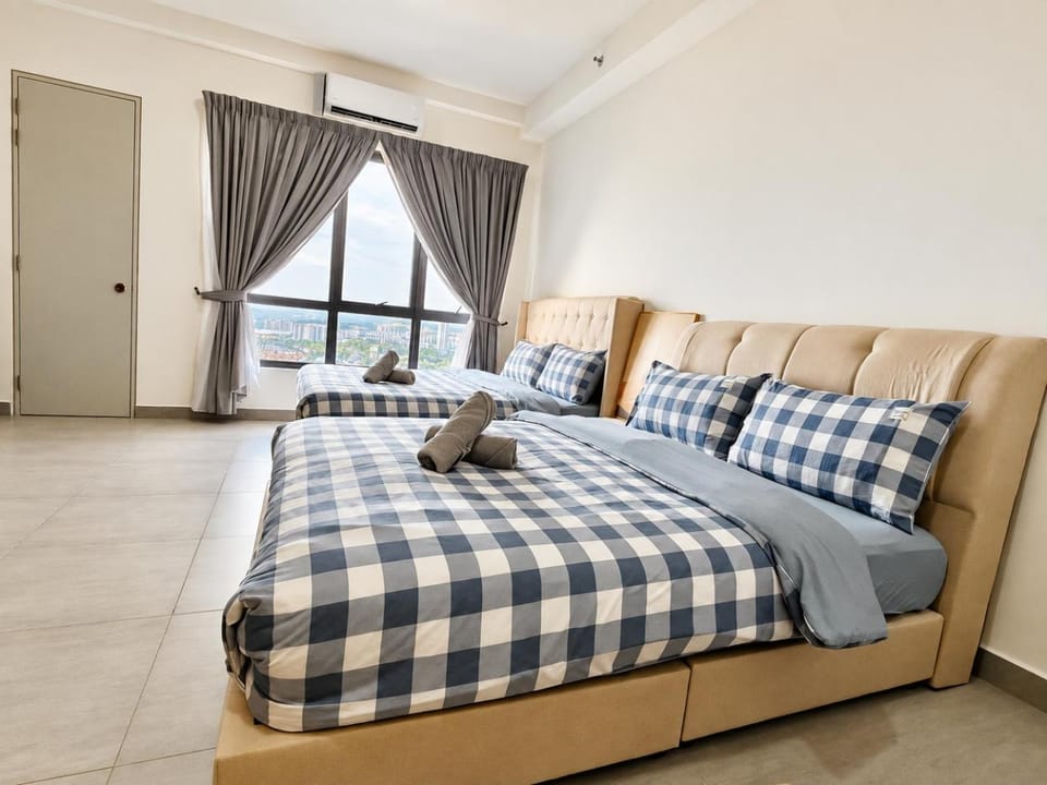 Bed, View (from property/room), Bedroom