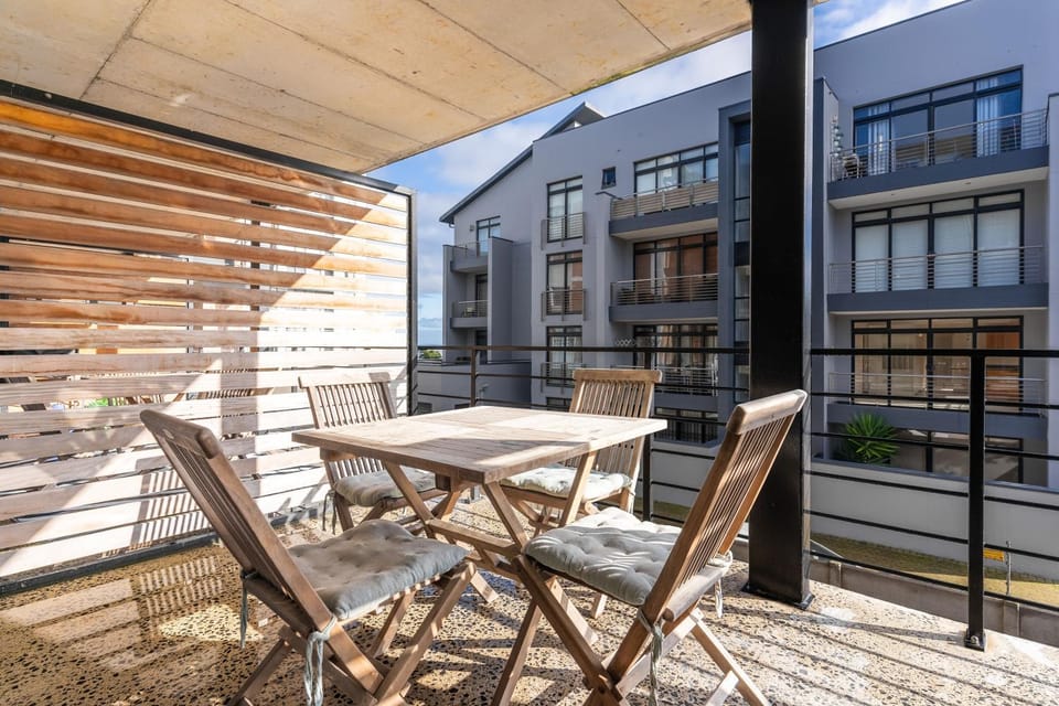 Manhattan On Coral Apartments Apartment in Cape Town