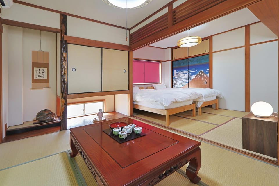 Photo of the whole room, furniture, furniture