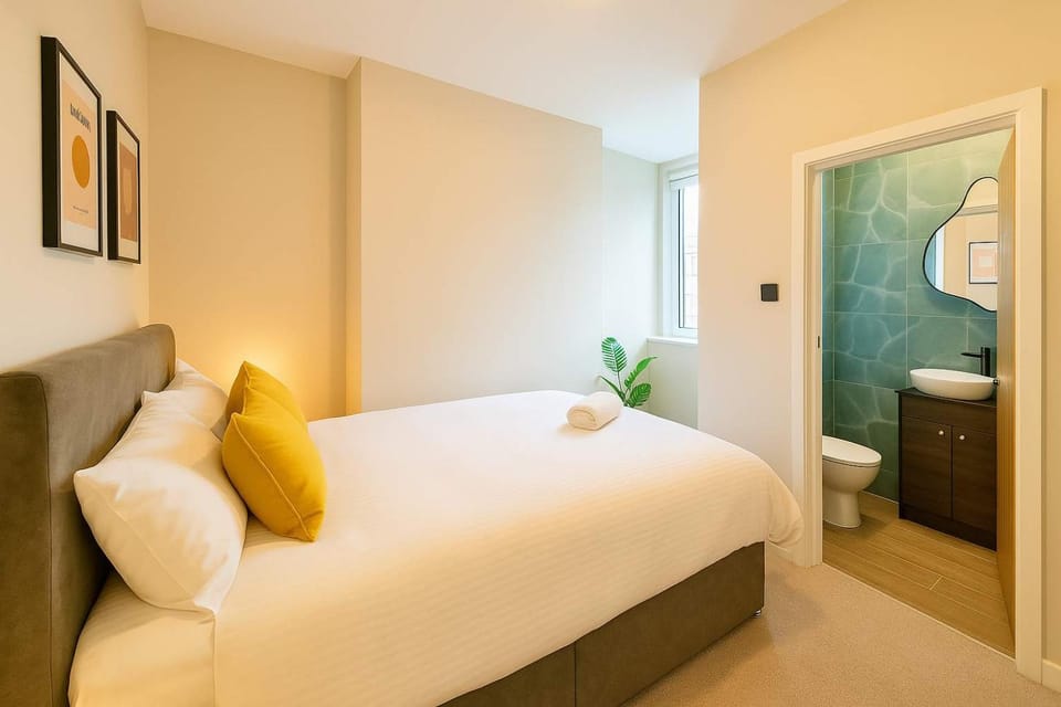 Central Apartment for 2 - Free Parking Apartment in Cardiff