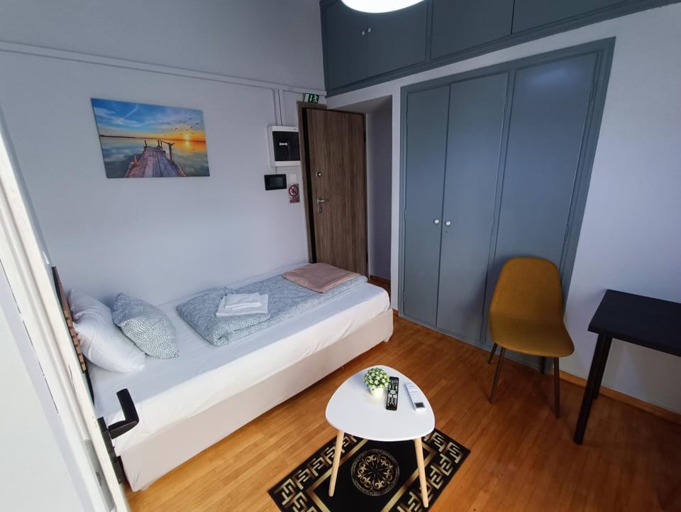 Knezevic resorts 23 Apartment in Athens