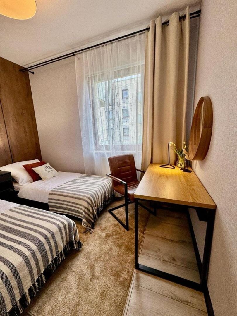 ApartamentySnu, Słoneczny Komfort II z parkingiem Apartment in Masovian Voivodeship