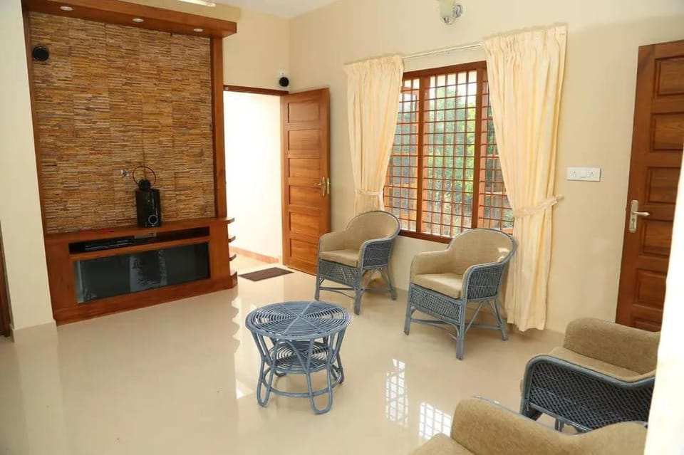Casa Perla by Eco Escape Hub House in Thiruvananthapuram