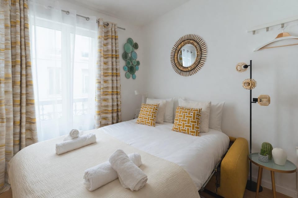 Bed, Bedroom