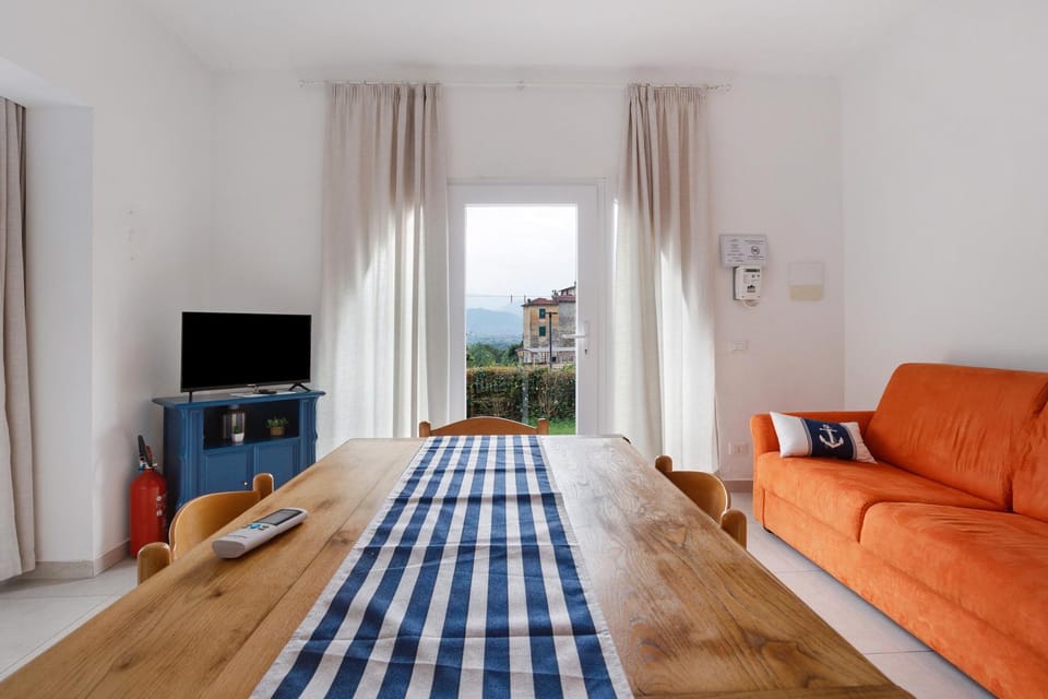 Montemare Apartment in Ameglia