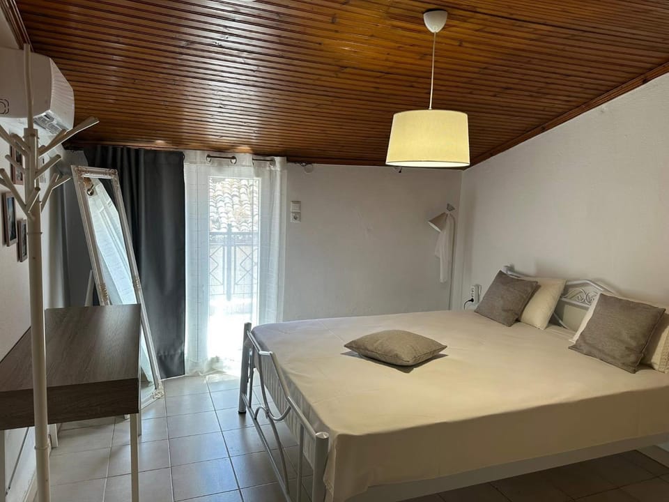 Harbors Secret Apartment in Kavala