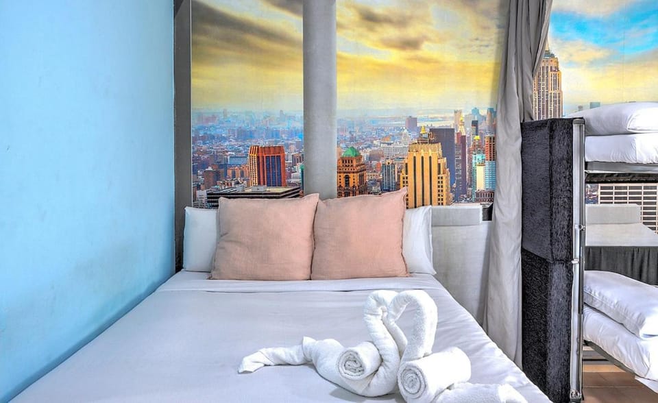Apartamento Hotel Resitur Apartment in Seville