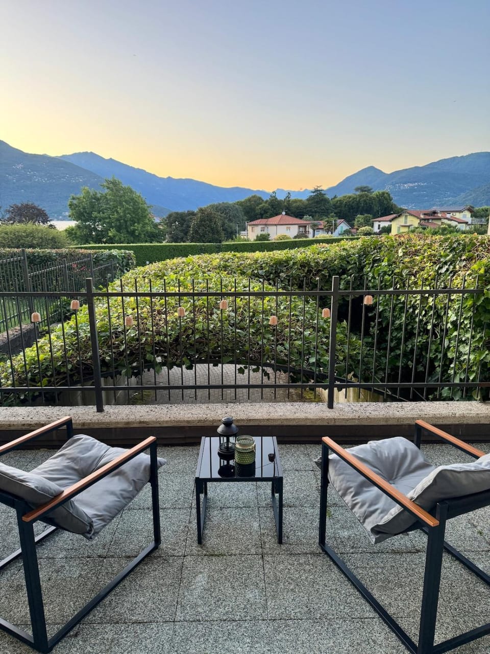Day, Natural landscape, Balcony/Terrace, Mountain view