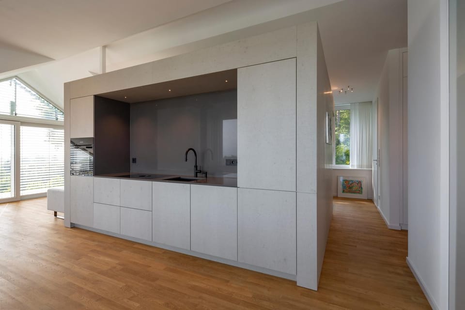 Kitchen or kitchenette, Living room