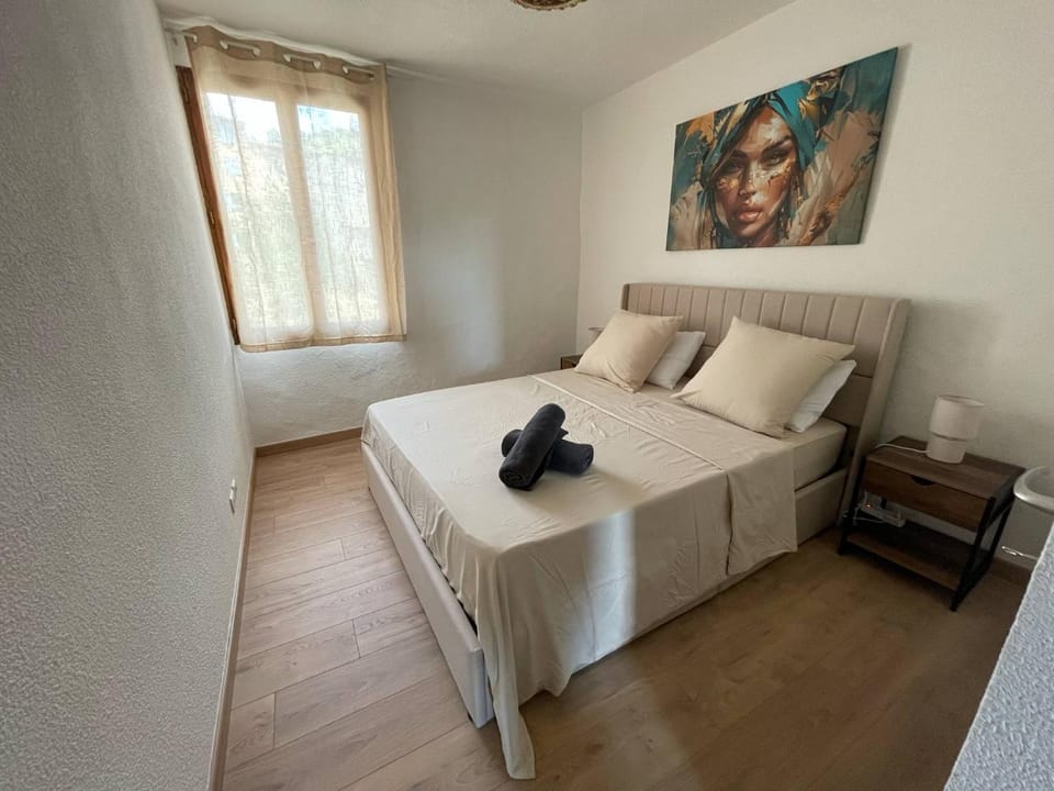Vous viendrez vivre ici 2 pièces lavandes garage à moto Apartment in Provence-Alpes-Côte d'Azur